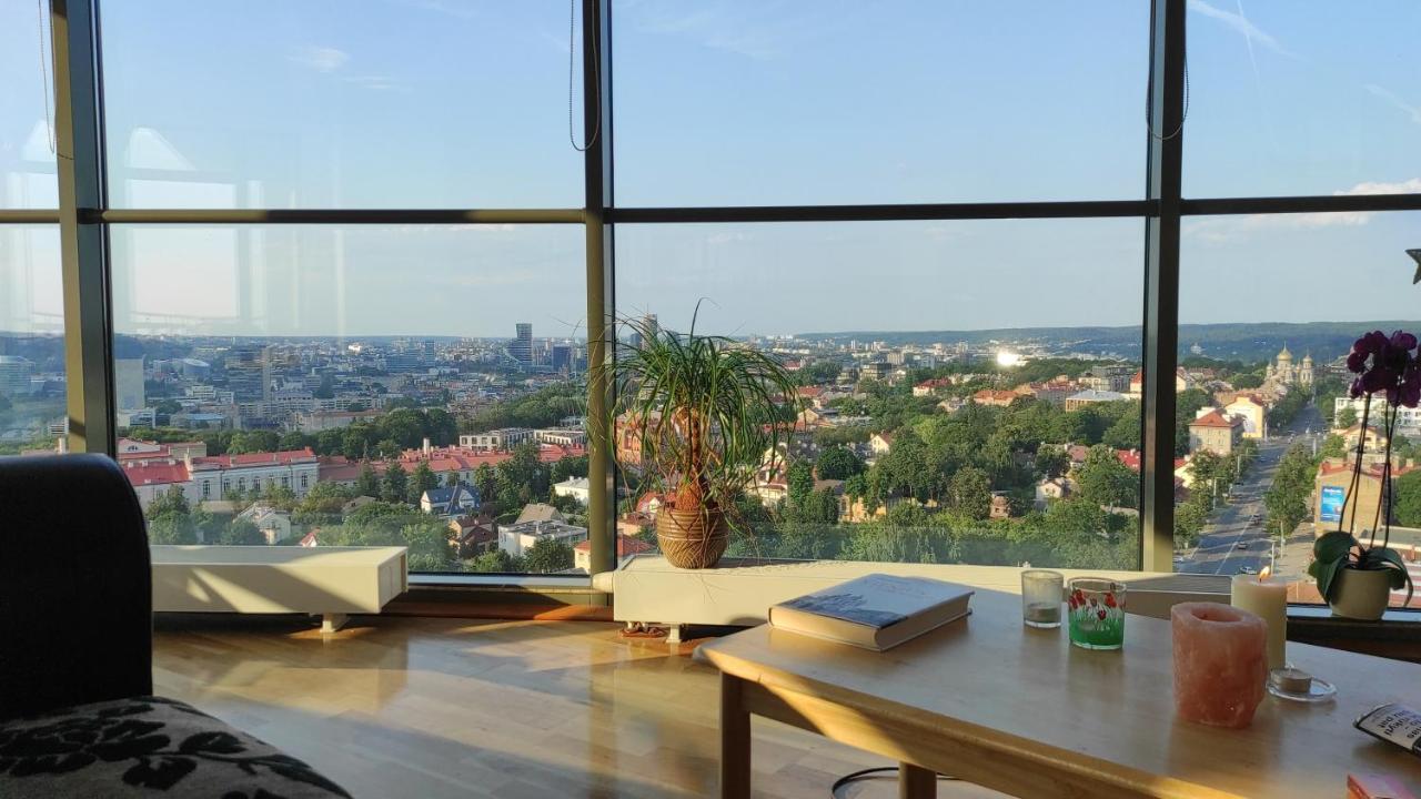 Luxury Apartment In Skyscraper วิลนีอุส ภายนอก รูปภาพ